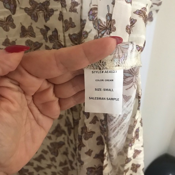 Sadie & Sage Button Down Butterfly Print Shirt Dress NWT - Picture 6 of 6